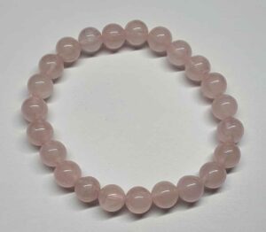 Quartz rose Bracelet boule 8mm disponible dans notre boutique Le Monde des Stones à Charroux