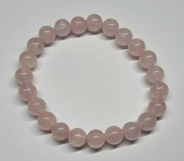 Quartz rose Bracelet boule 8mm disponible dans notre boutique Le Monde des Stones à Charroux