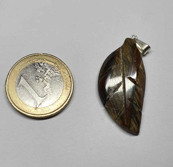 Œil de tigre pendentif feuille
