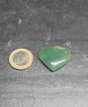 Aventurine verte pendentif goutte disponible dans notre boutique Le Monde des Stones à Charroux