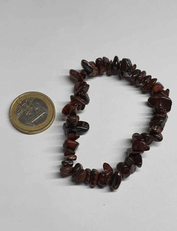 Œil de taureau bracelet baroque disponible dans notre boutique Le Monde des Stones à Charroux