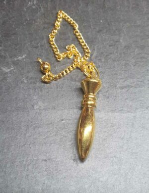Pendule "Thot" ou pendule égyptien disponible dans notre boutiue Le Monde des Stones à Charroux