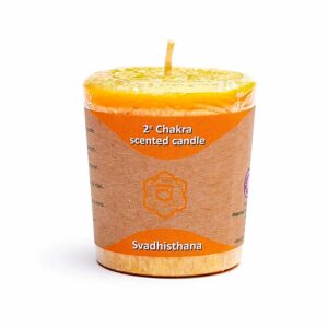 Commerce artisanal et équitable d'Indonésie Ces bougies sont fabriquées à la main en Indonésie par une entreprise de commerce équitable (certifiée WFTO). La production des bougies est volontairement faite à la main, offrant ainsi un travail au plus grand nombre. Les bougies sont emballées dans des emballages recyclables, respectant ainsi l'environnement.